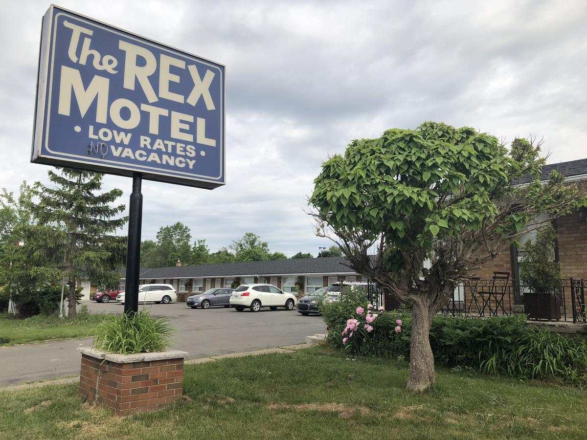 The Rex Motel At מפלי הניאגרה מראה חיצוני תמונה